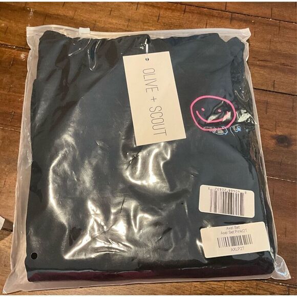 Olive and Scout - Axel Set - 2T Pink - Picture 4 of 4